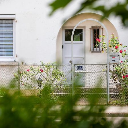 Le Coquet Chez Maguy Maison De Ville Avec Jardin 브장송 외부 사진