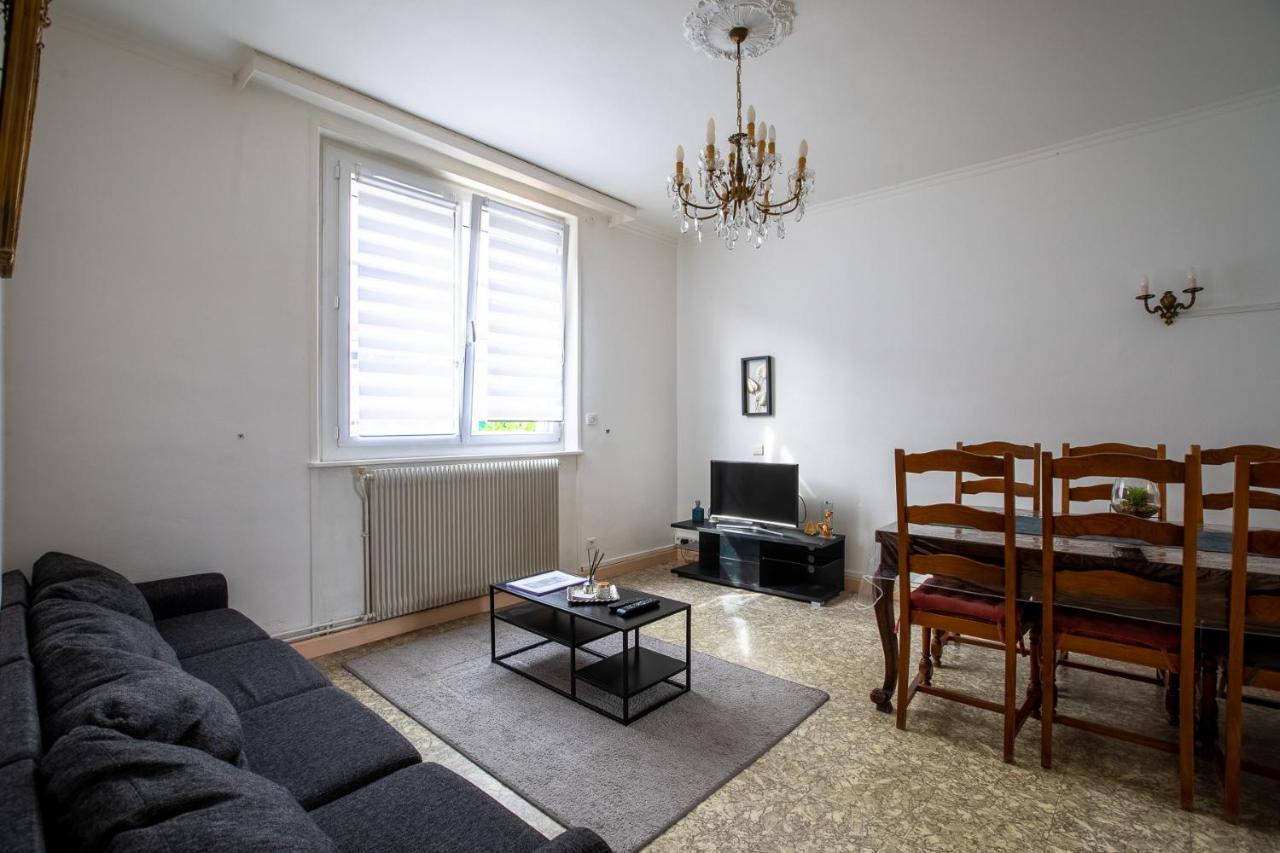Le Coquet Chez Maguy Maison De Ville Avec Jardin 브장송 외부 사진